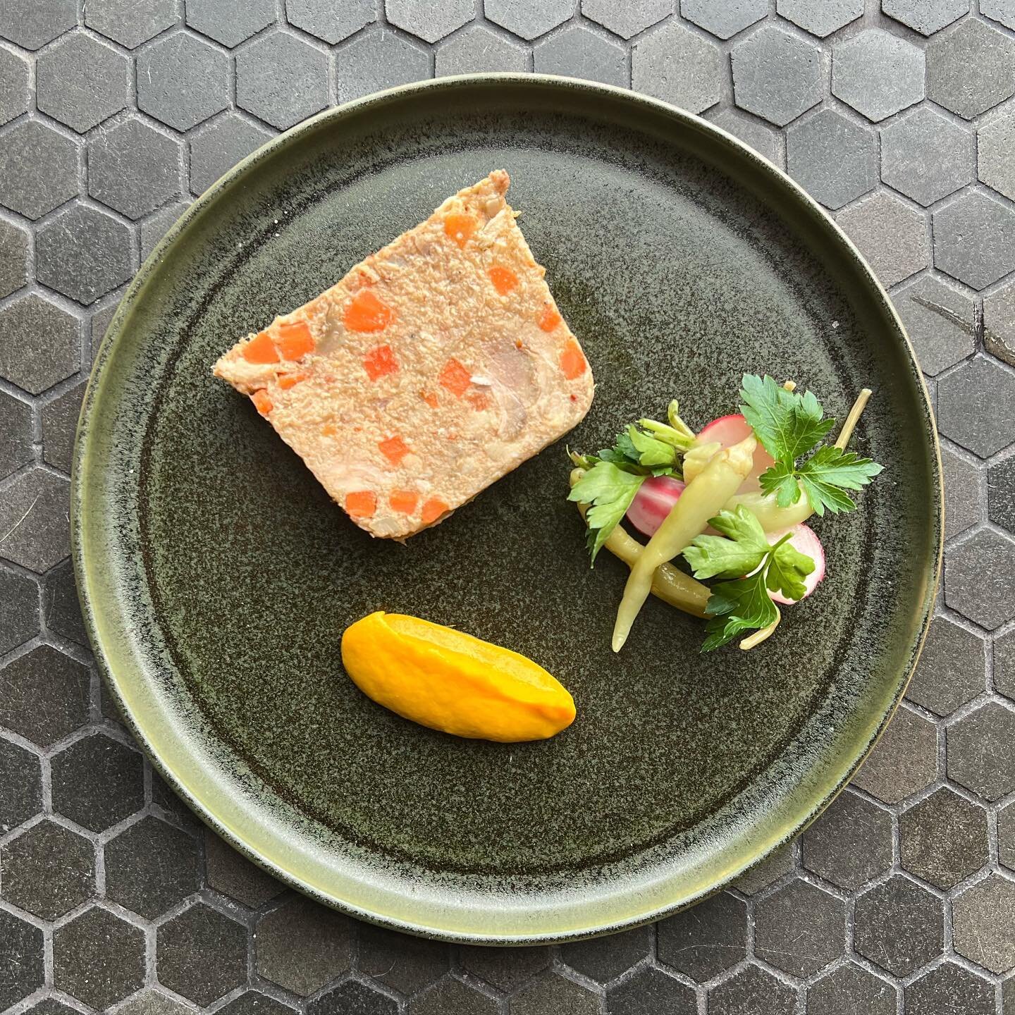NEW v special rillette by @jonathanwhitener! 🤩 Made of Red Wattle pork with carrot mustard, spread it all over bub&rsquo;s 🍞 #HLAYforever