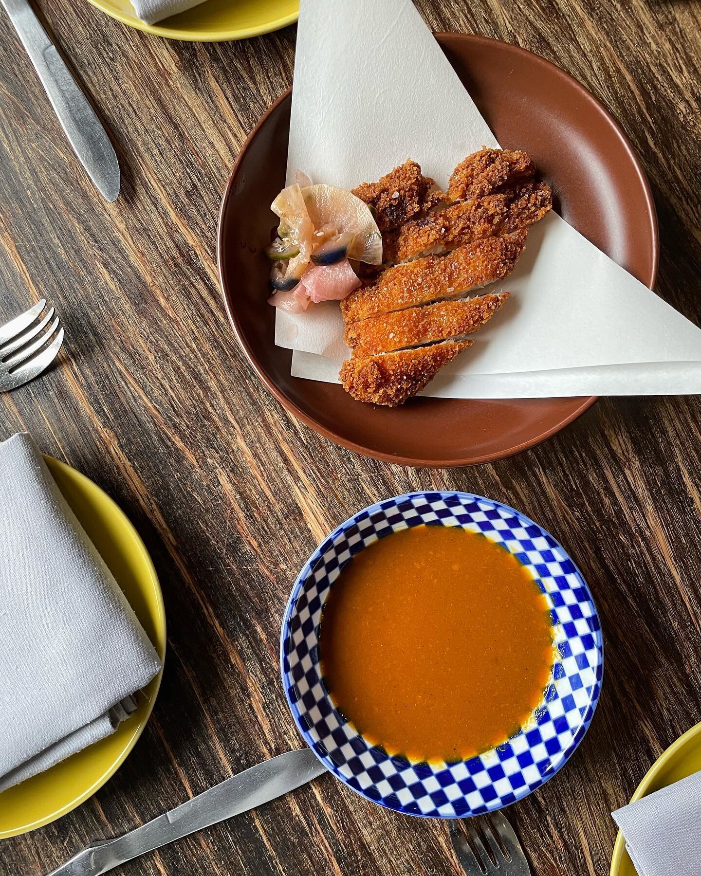 sampler-size skate wing katsu for staff to reacquaint themselves &mdash; eyes-closed-mmm &mdash; return of Al&rsquo;s curry but in a side bowl all neat @allanwaffleswan 🍛 #HLAYforever