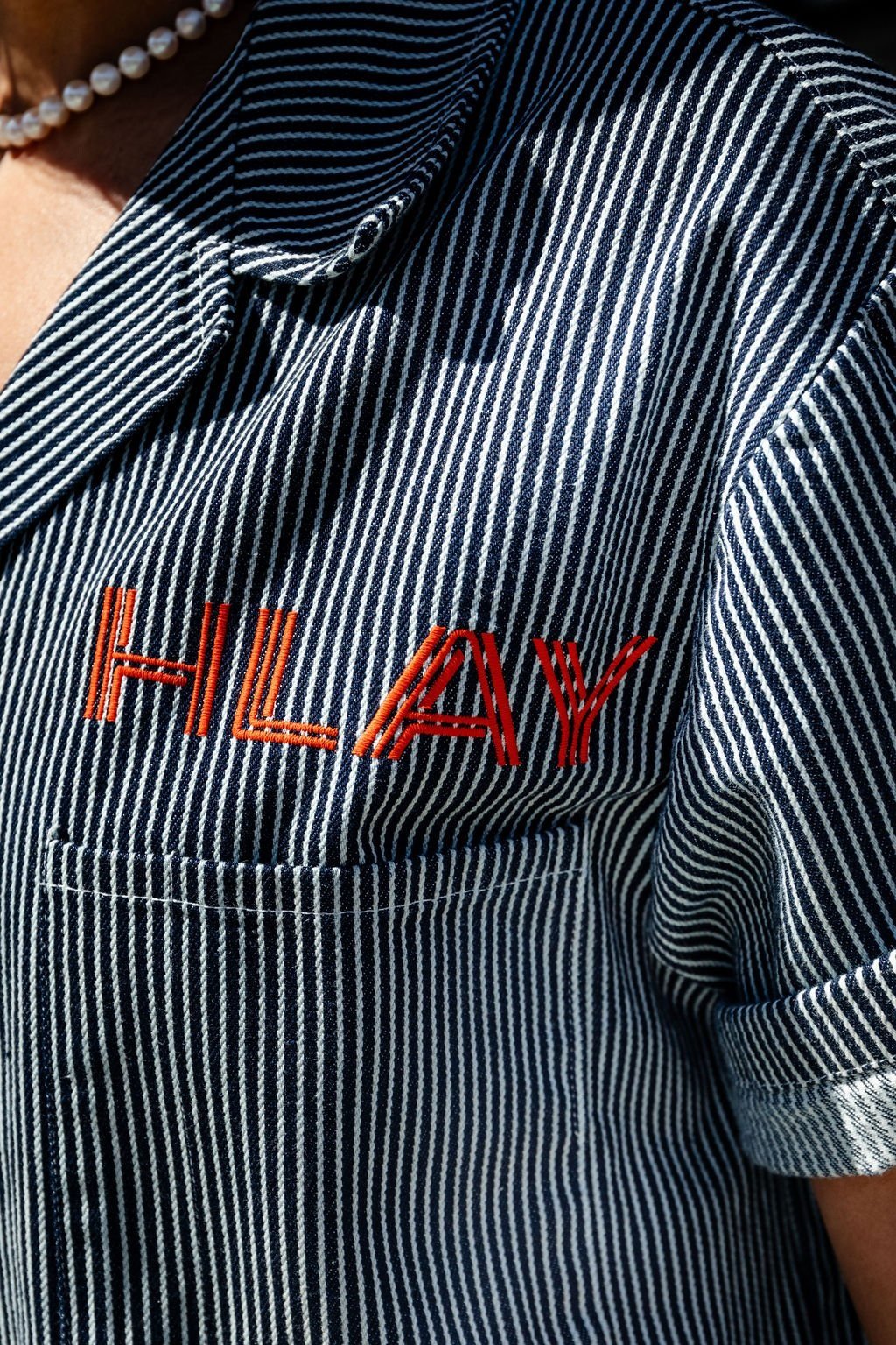 Shirt Close